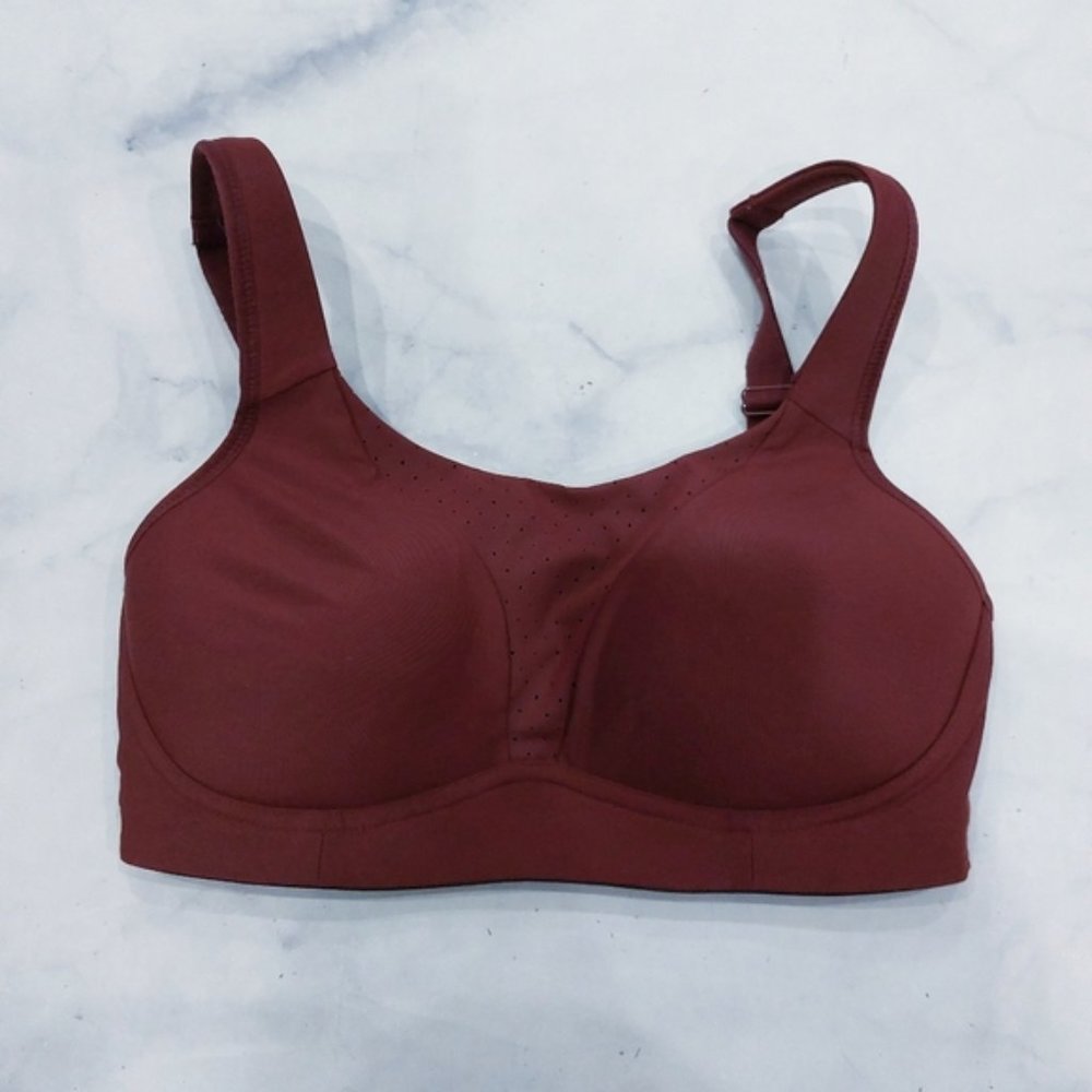Lululemon Run Times Bra Size 32DD Cassis High Support